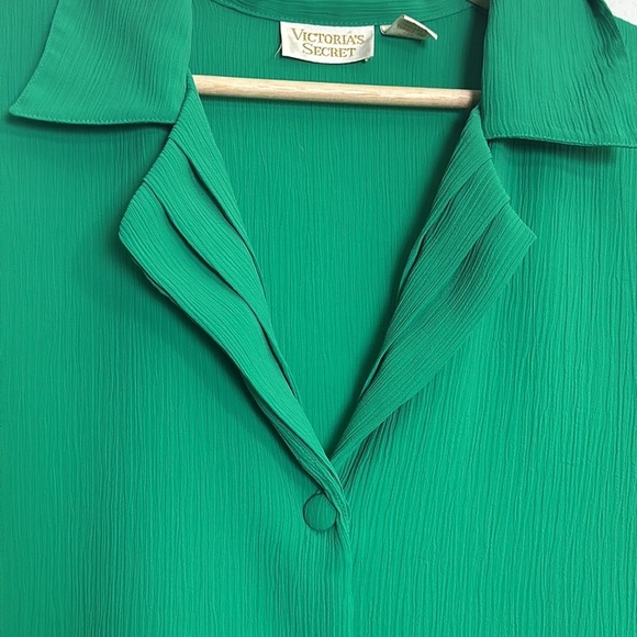Victoria’s Secret Gold Label Green Short Sleeve Button Down Shirt Sleep Size P/S - Picture 3 of 10